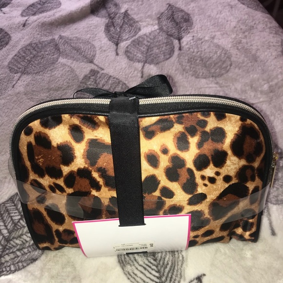 Cosmetic cases - Picture 3 of 3